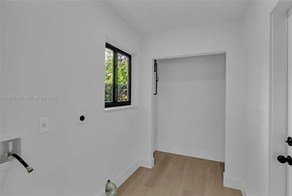 $2,600 | 1595 Northeast 143rd Street, Unit 1, North Miami, FL 33161