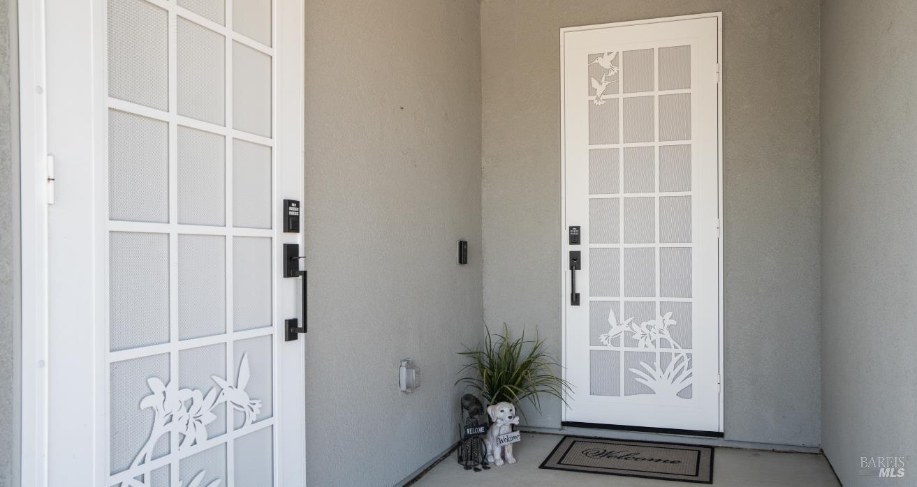 2115 Prairie Way Dixon, CA 95620 - Photo 71 of 71 Entrance to ADU Suite