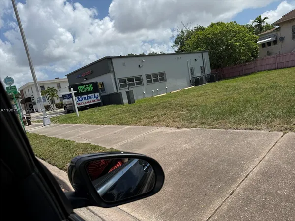 $1,999,999 | 1953 Southwest 27th Avenue, Miami, FL 33145