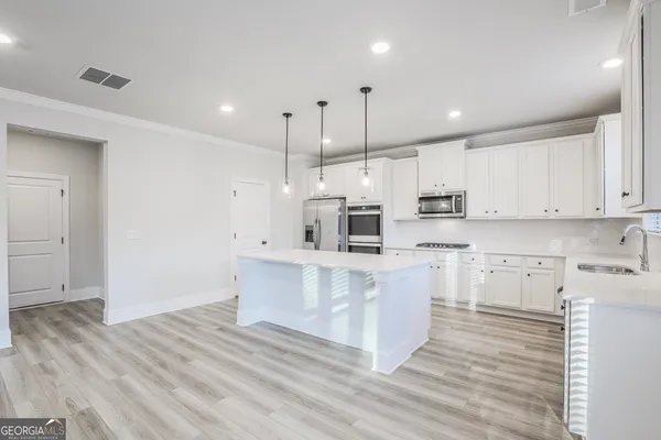 $3,200 | 200 Caledonia Court, Peachtree City, GA 30269