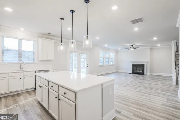 $3,200 | 200 Caledonia Court, Peachtree City, GA 30269