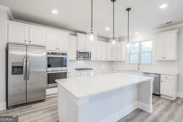 $3,200 | 200 Caledonia Court, Peachtree City, GA 30269