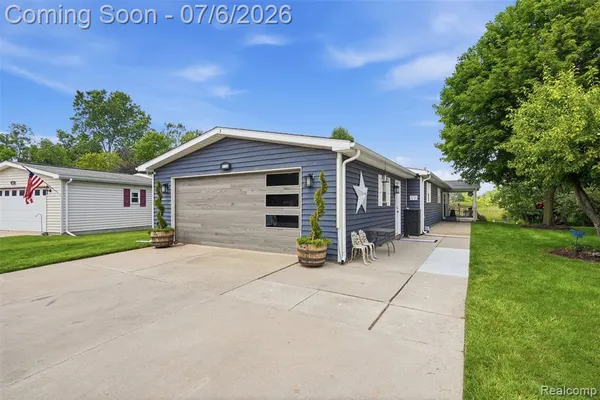 $195,000 | 865 Beach Buggy Lane, Linden, MI 48451