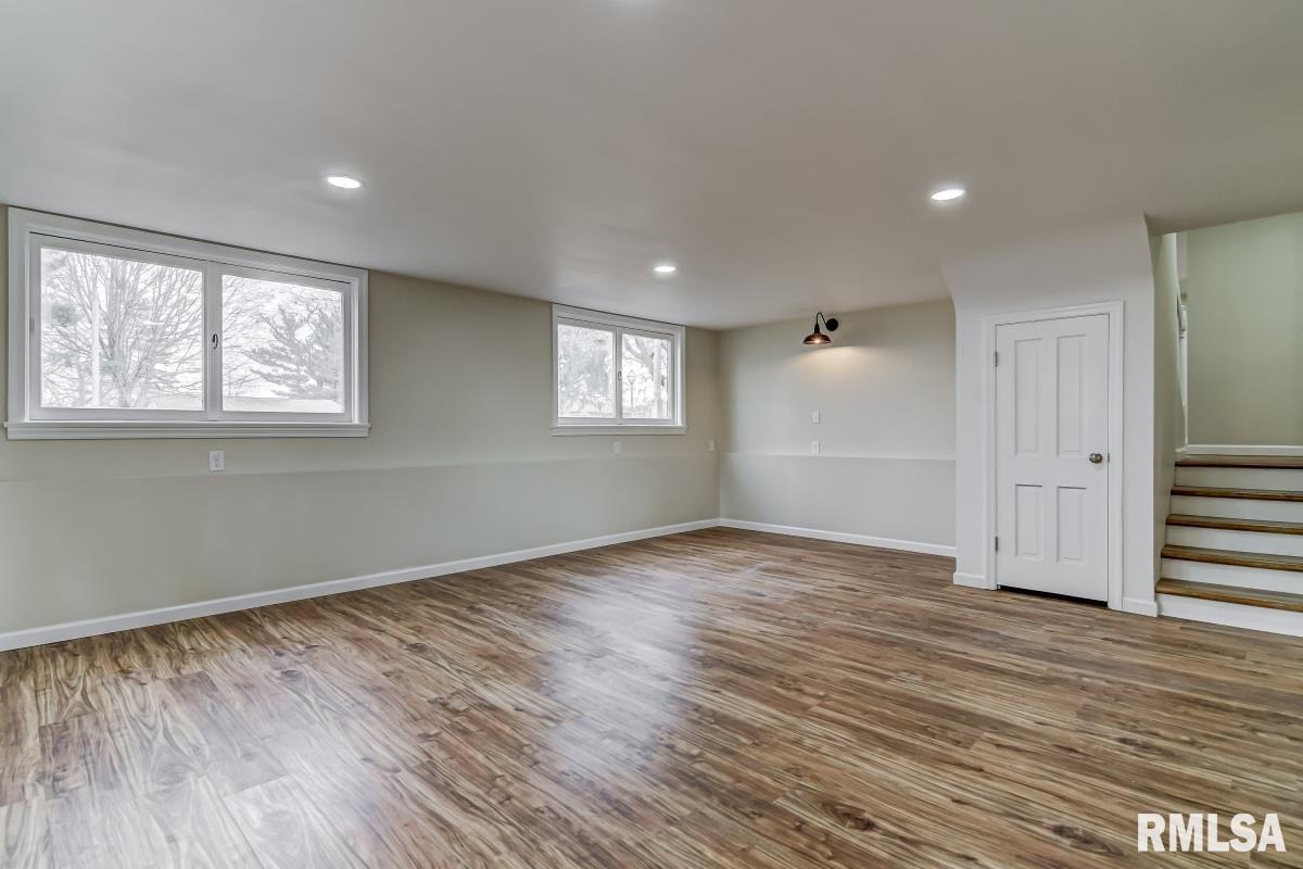58 Horseshoe Drive Springfield, IL 62702 - Photo 13 of 33