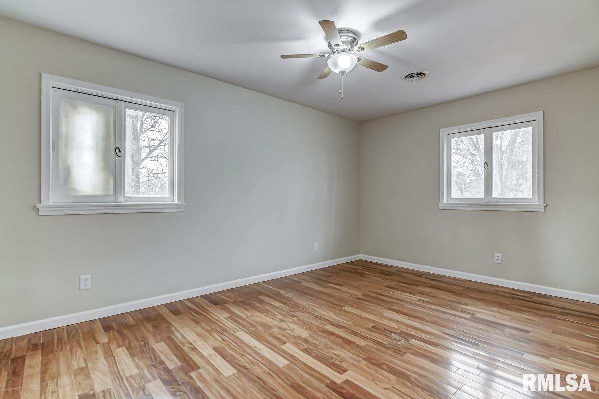58 Horseshoe Drive Springfield, IL 62702 - Photo 20 of 33