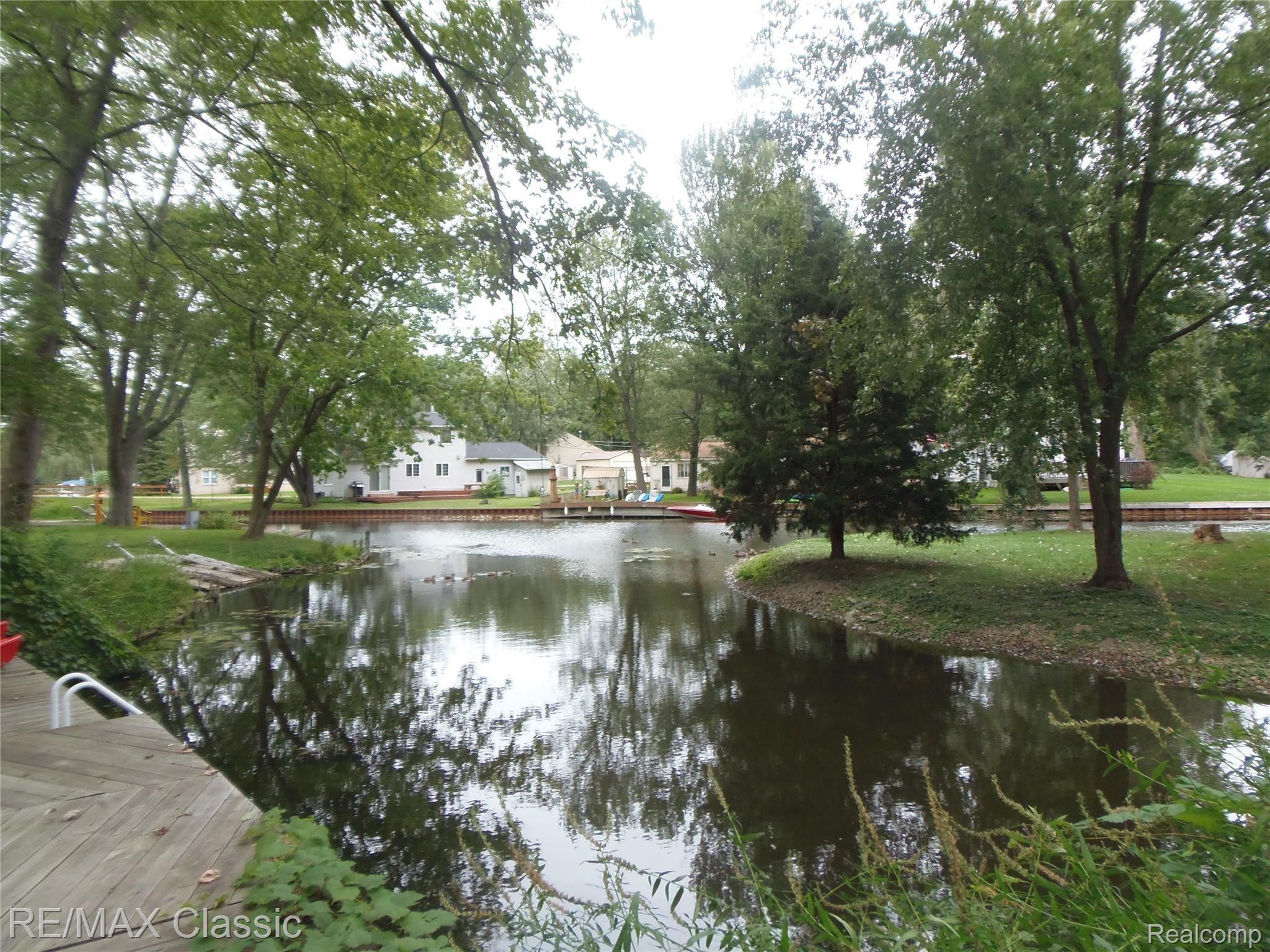 5111 Reymont Road Waterford, MI 48327 - Photo 14 of 47 Peaceful canal.JPG