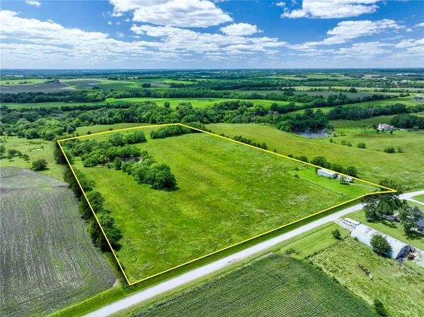 $310,000 | 232nd Street, Jameson, MO 64647