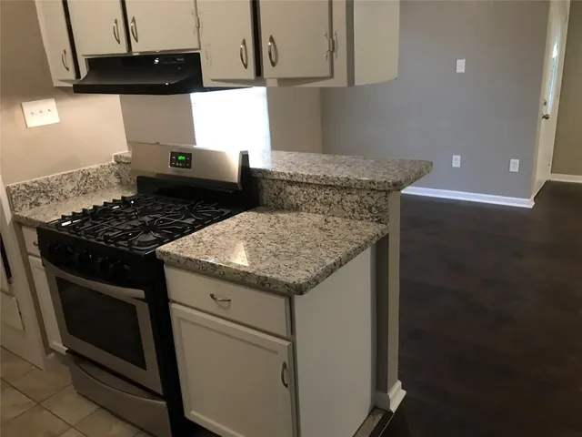 $1,800 | 10206 Buena Park Drive, Houston, TX 77089