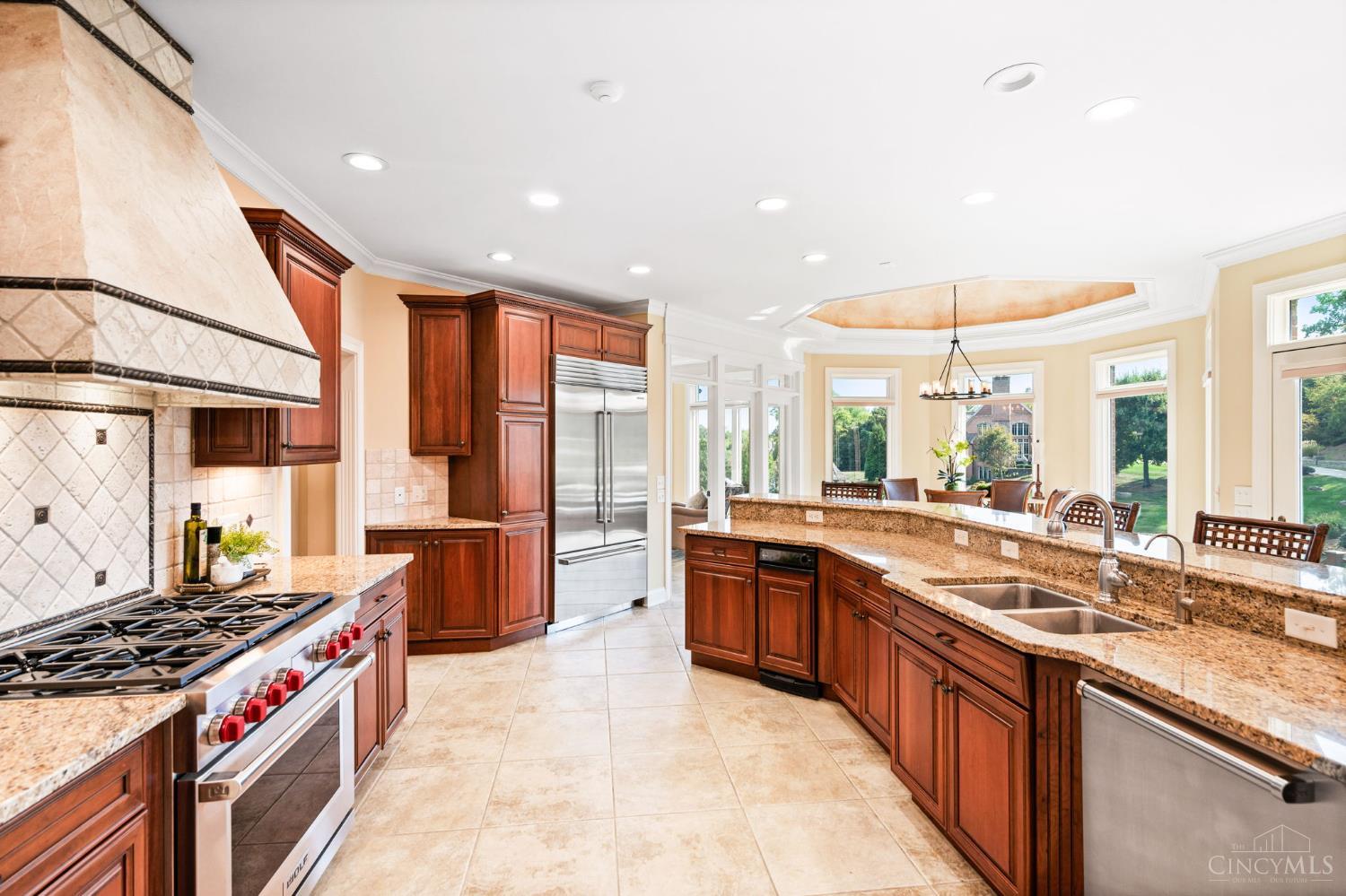6463 Werk Road Cincinnati, OH 45248 - Photo 24 of 93