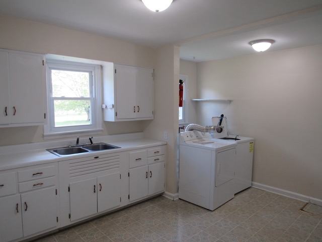2108 North Shirey Road Muncie, IN 47303 - Photo 8 of 27 Gallery Image 8