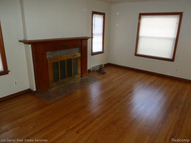3949 Cadieux Road Detroit, MI 48224 - Photo 5 of 18 P1060386.JPG