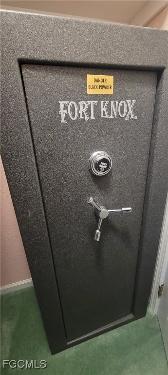 126-128 Tangerine Road Lake Placid, FL 33852 - Photo 24 of 29 a view of a door