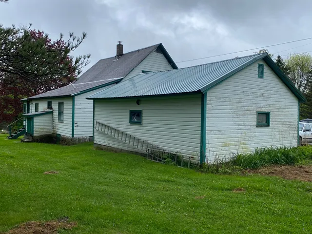 $265,000 | 178 Parsons Road, Wilmington, VT 05301