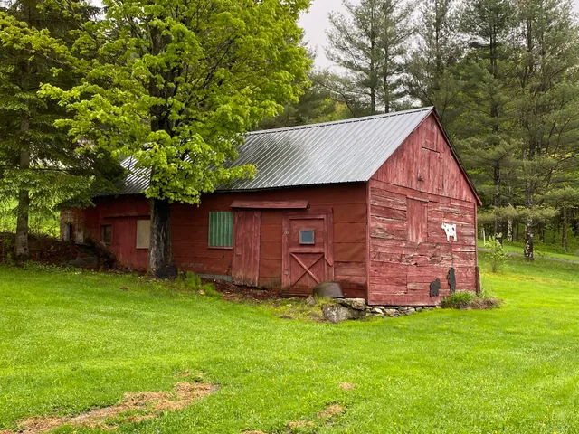$265,000 | 178 Parsons Road, Wilmington, VT 05301