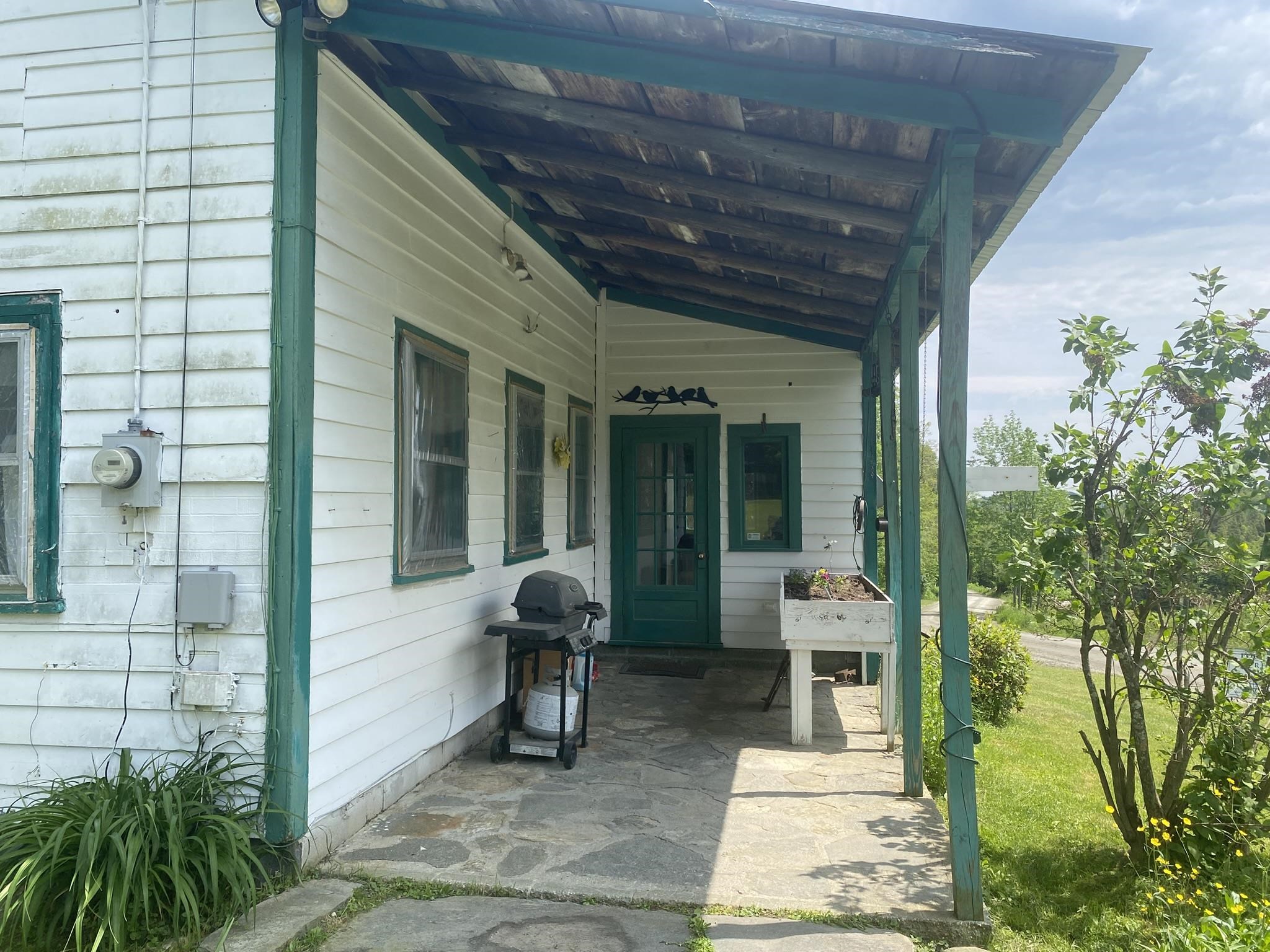 178 Parsons Road Wilmington, VT 05301 - Photo 4 of 41