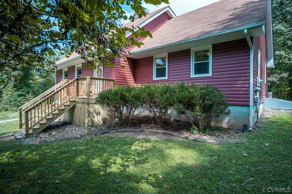 2521 Mountain View Road Powhatan, VA 23139 - Photo 2 of 29 Renovated in 2015 with new HVAC, new siding, new v