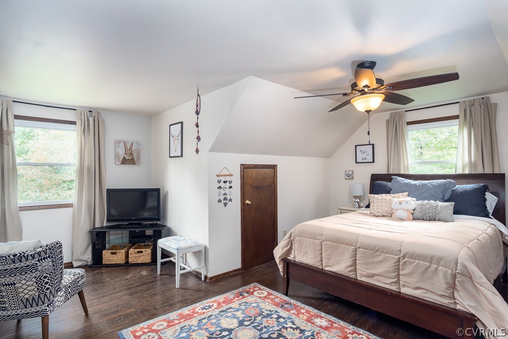 2521 Mountain View Road Powhatan, VA 23139 - Photo 21 of 29 Second bedroom upstairs- wood floor, ceiling fan,