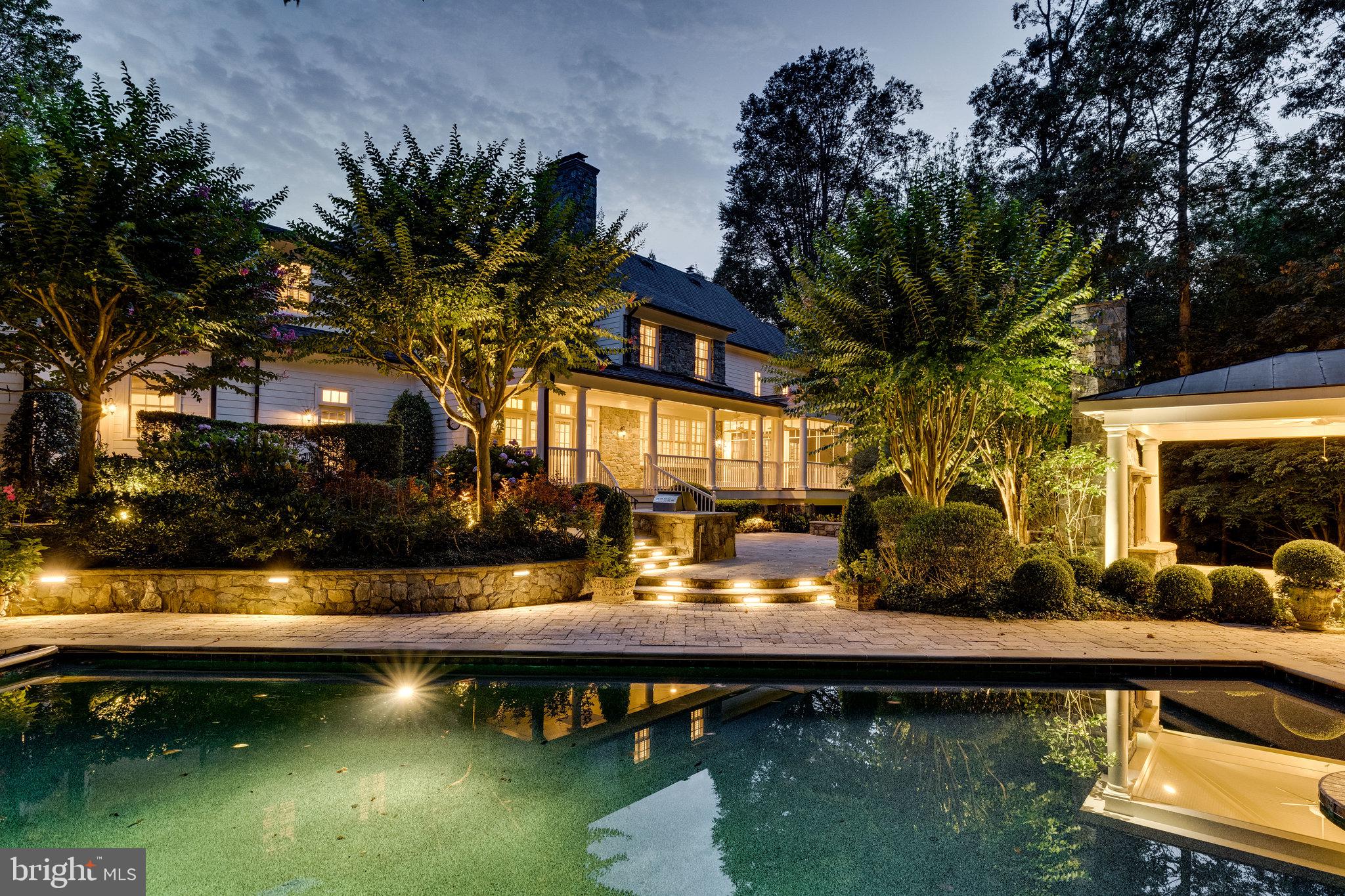 892 Alvermar Ridge Drive McLean, VA 22102 - Photo 2 of 133