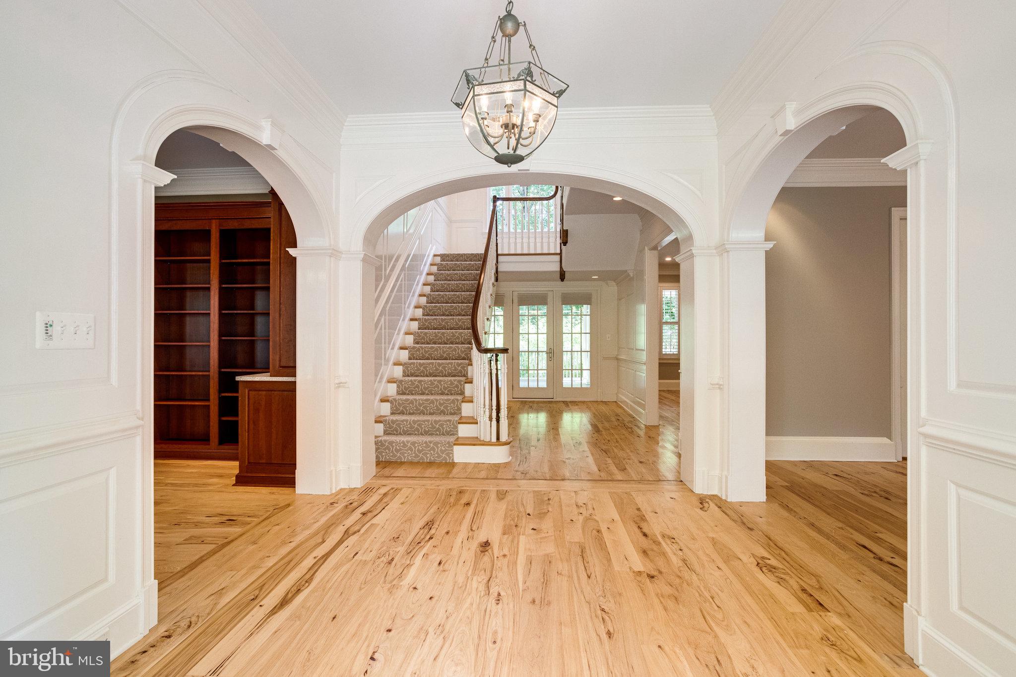 892 Alvermar Ridge Drive McLean, VA 22102 - Photo 12 of 133