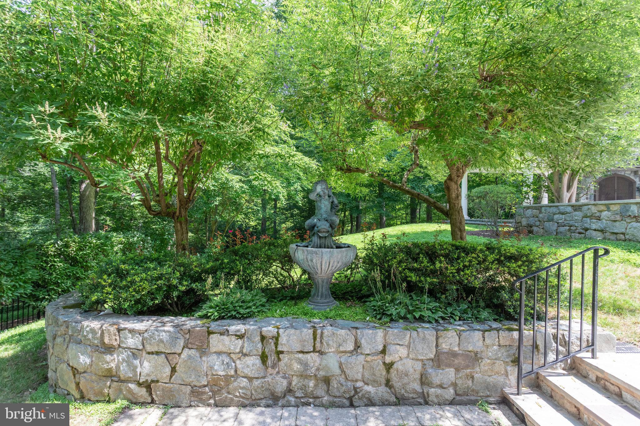 892 Alvermar Ridge Drive McLean, VA 22102 - Photo 121 of 133