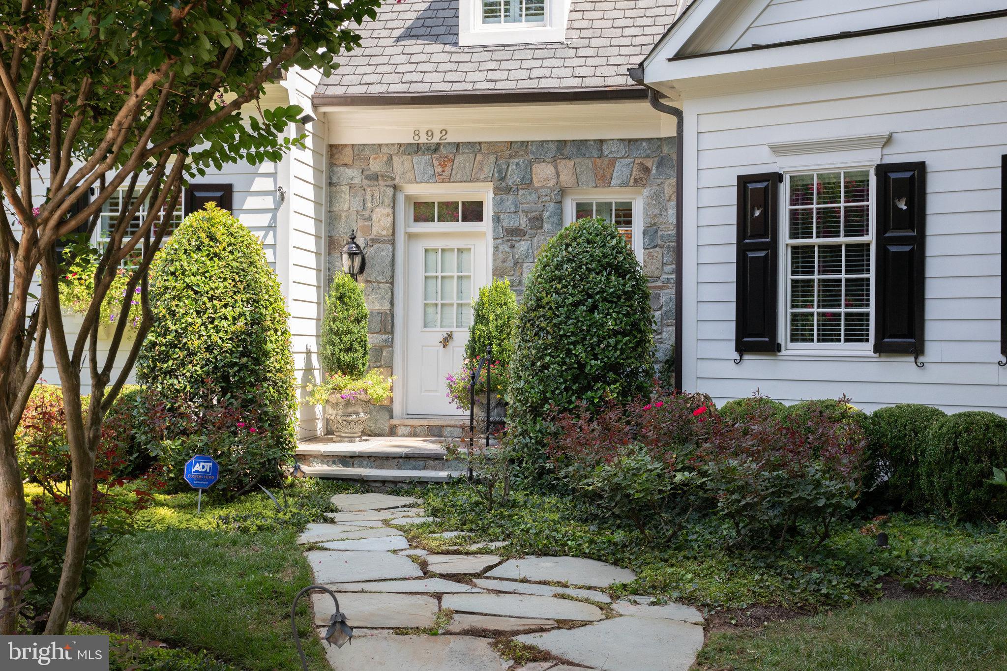 892 Alvermar Ridge Drive McLean, VA 22102 - Photo 124 of 133