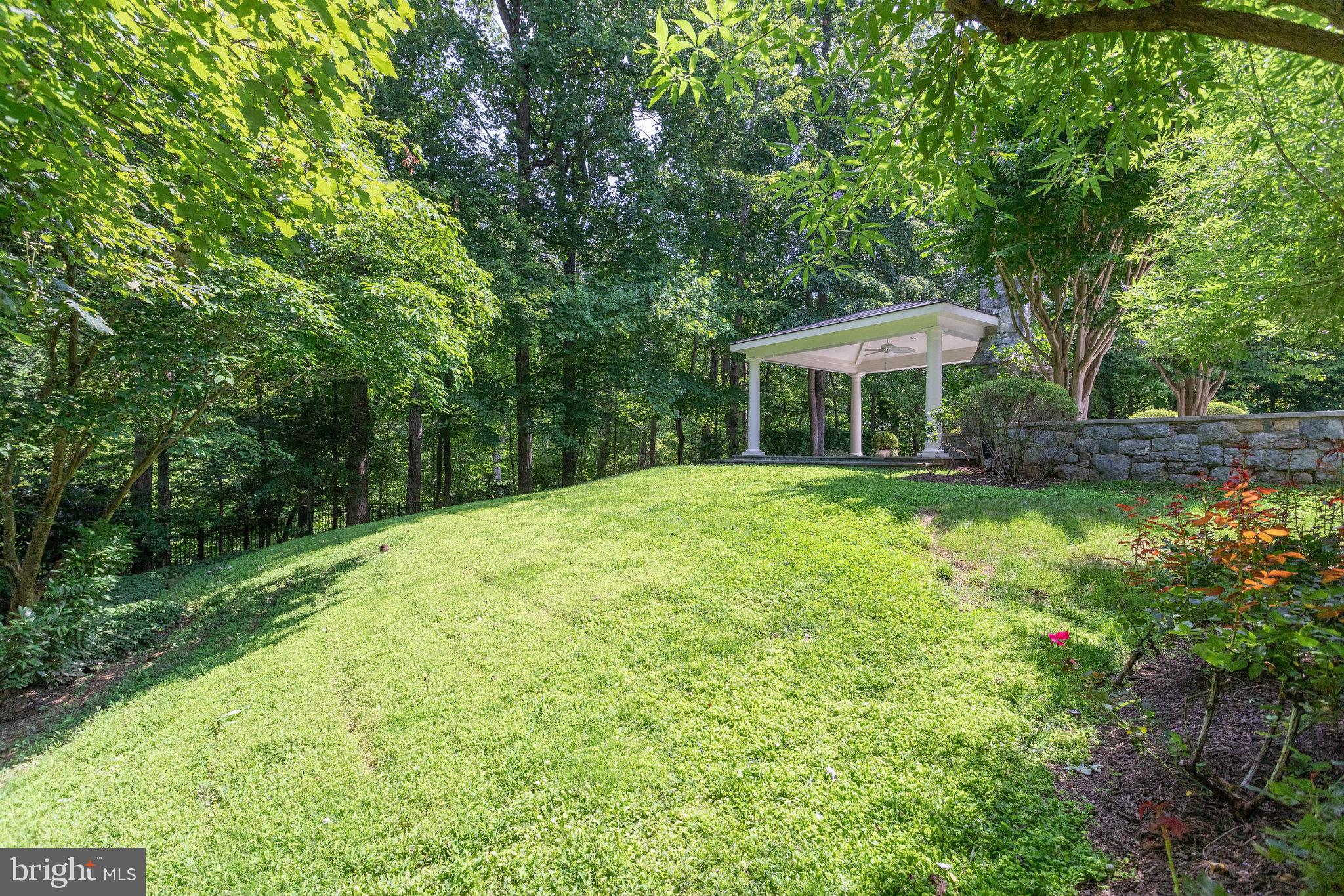 892 Alvermar Ridge Drive McLean, VA 22102 - Photo 126 of 133