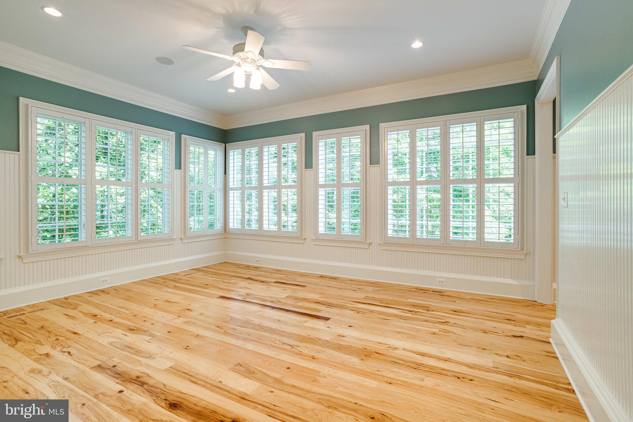 892 Alvermar Ridge Drive McLean, VA 22102 - Photo 19 of 133