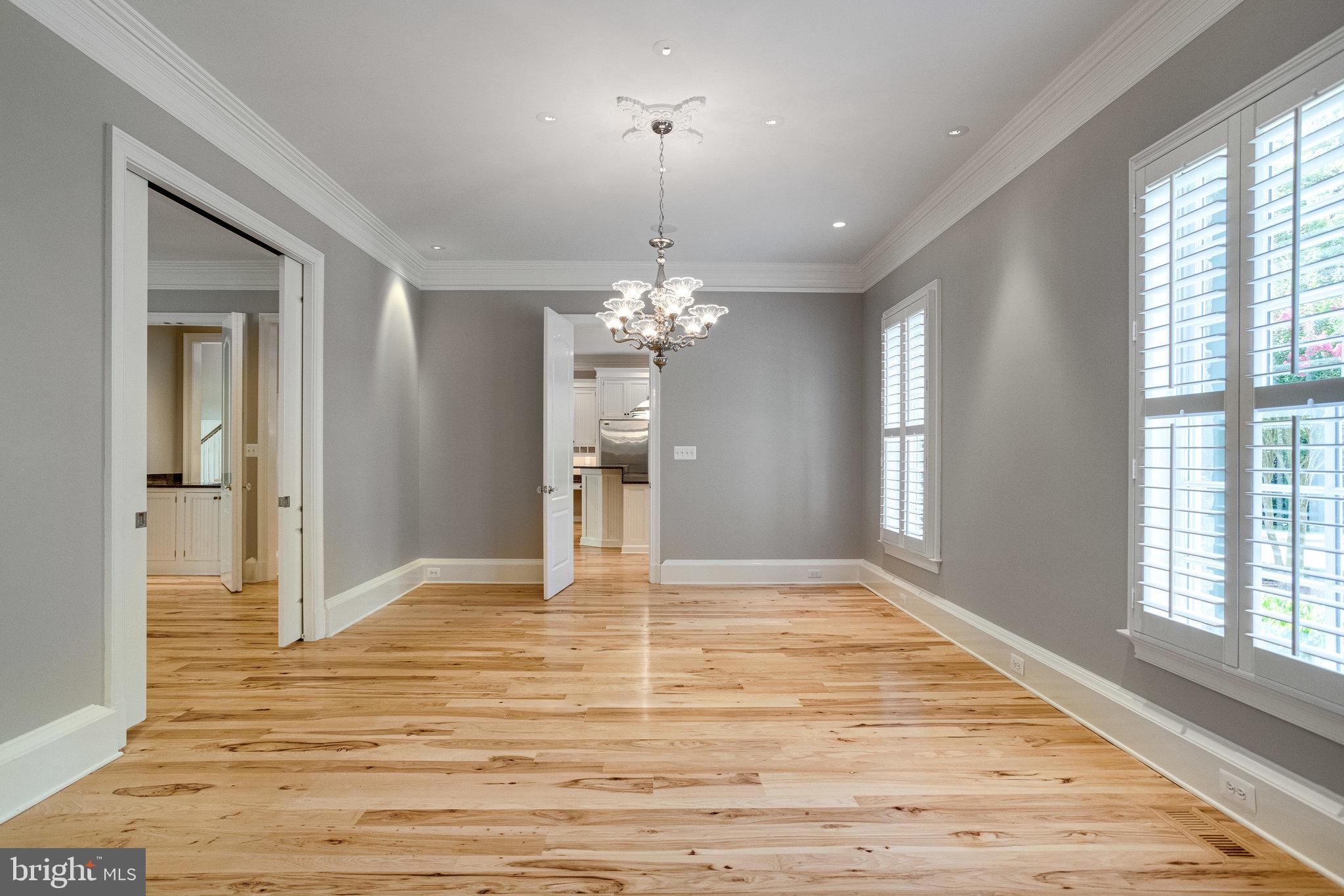 892 Alvermar Ridge Drive McLean, VA 22102 - Photo 24 of 133