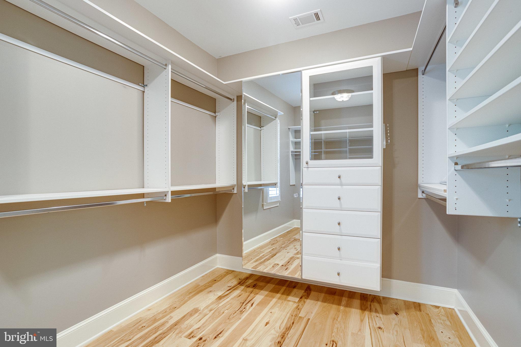 892 Alvermar Ridge Drive McLean, VA 22102 - Photo 57 of 133