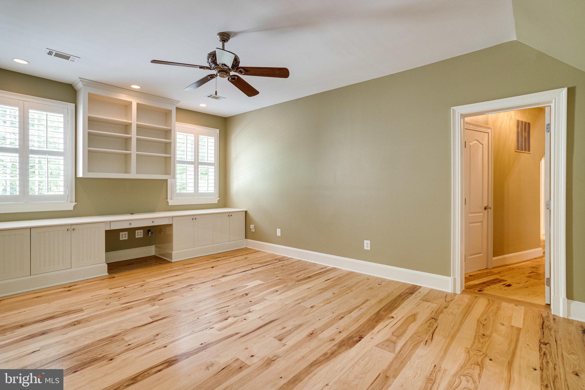 892 Alvermar Ridge Drive McLean, VA 22102 - Photo 74 of 133