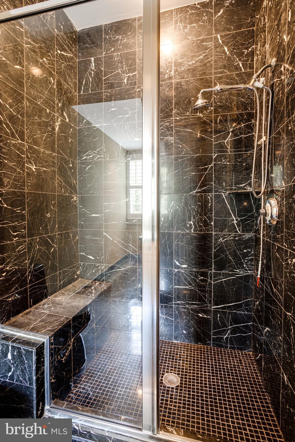 892 Alvermar Ridge Drive McLean, VA 22102 - Photo 79 of 133