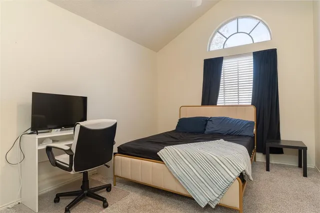 $315,000 | 737 Northwest Summercrest Boulevard, Burleson, TX 76028