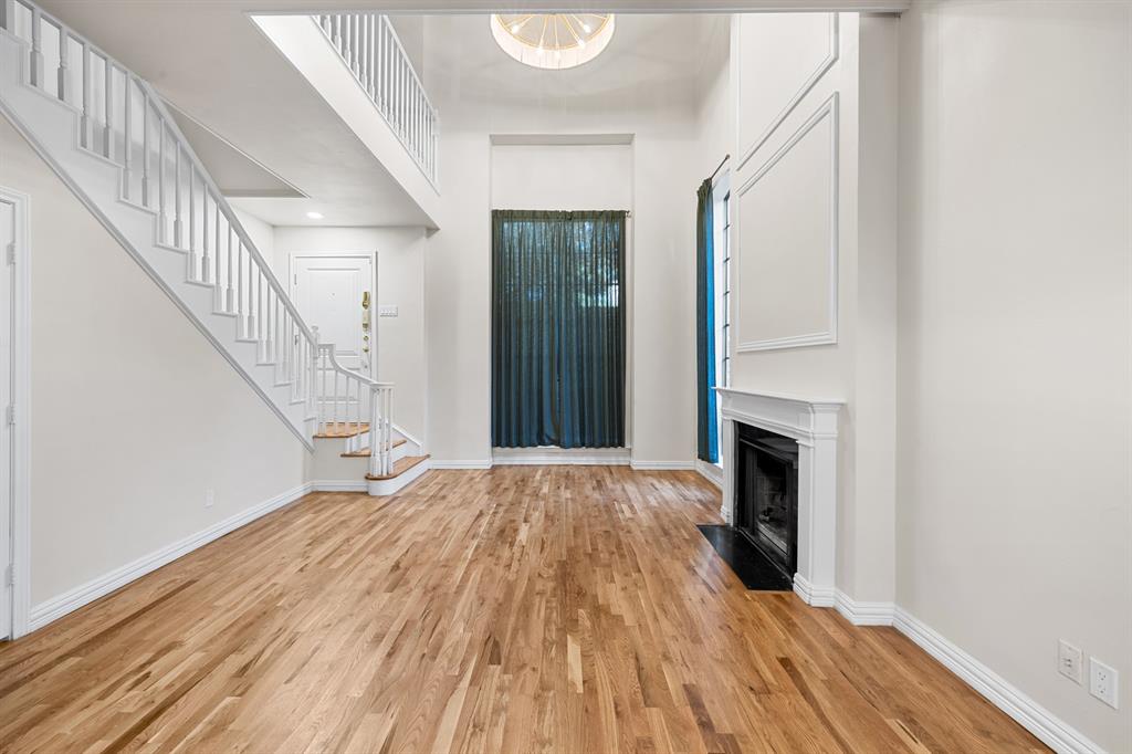 3919 Gilbert Avenue, Unit A Dallas, TX 75219 - Photo 3 of 28
