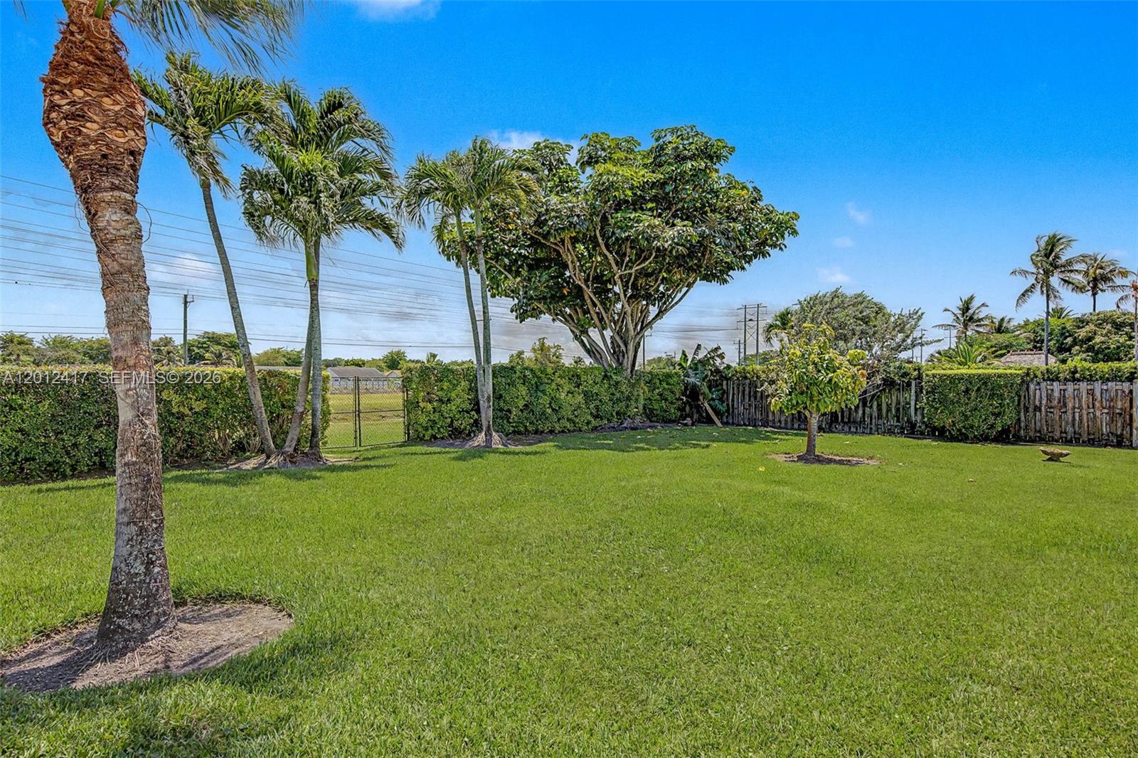 11380 Southwest 131st Street Miami, FL 33186 - Photo 25 of 28