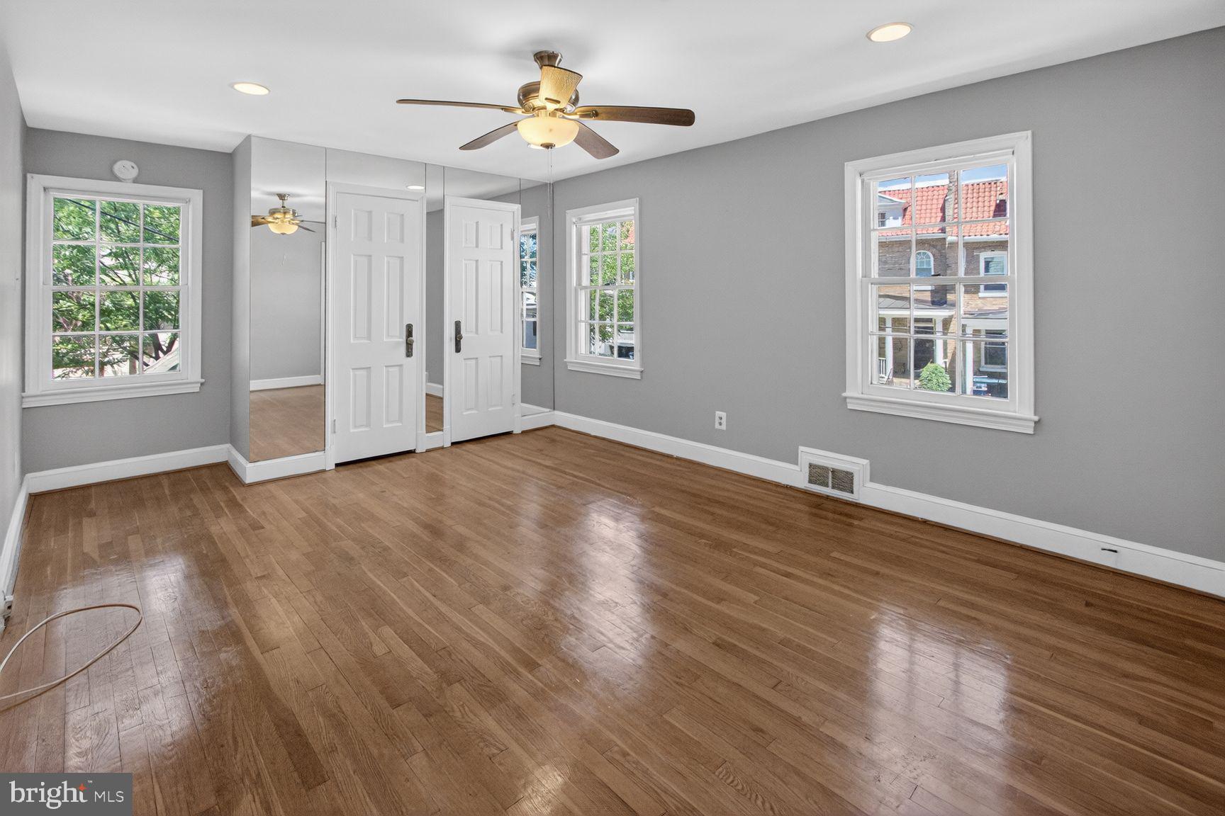 4712 Piney Branch Road Northwest Washington, DC 20011 - Photo 16 of 25