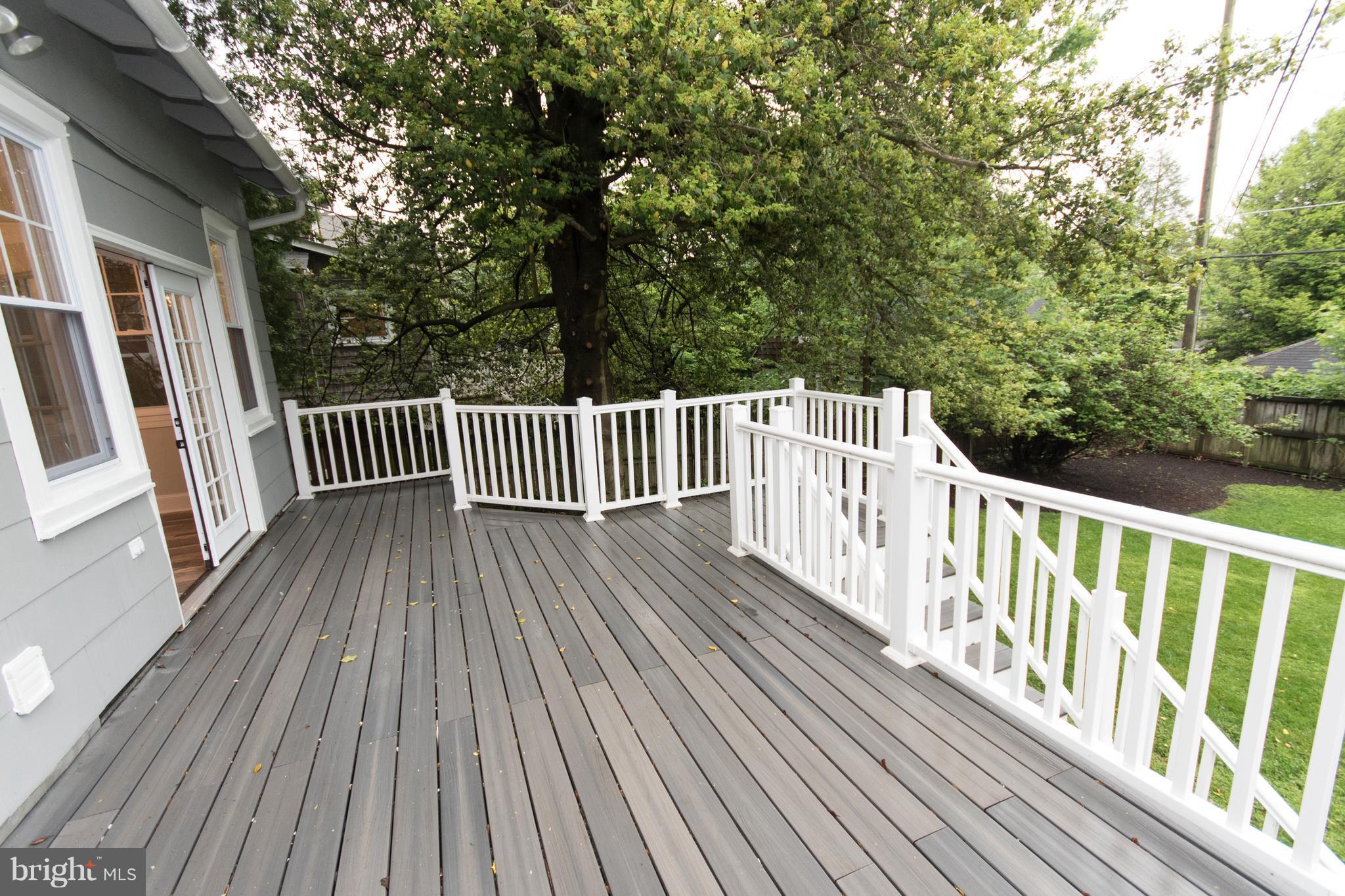 511 Dunkirk Road Baltimore, MD 21212 - Photo 23 of 27 a view of deck with wooden floor and fence