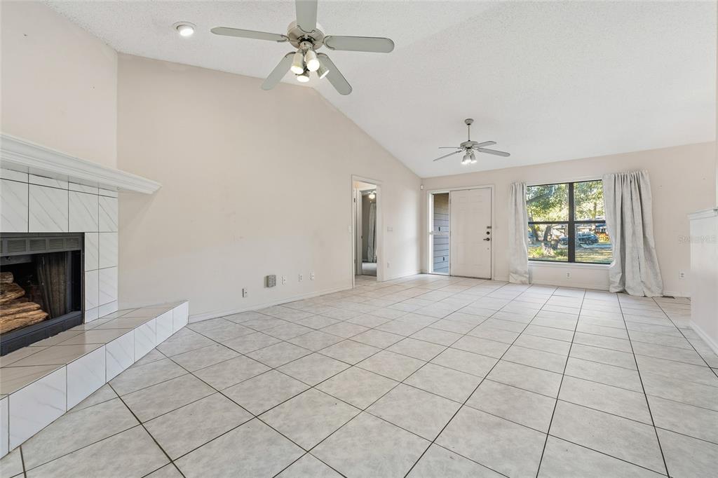 3179 Maple Run Kissimmee, FL 34744 - Photo 9 of 38