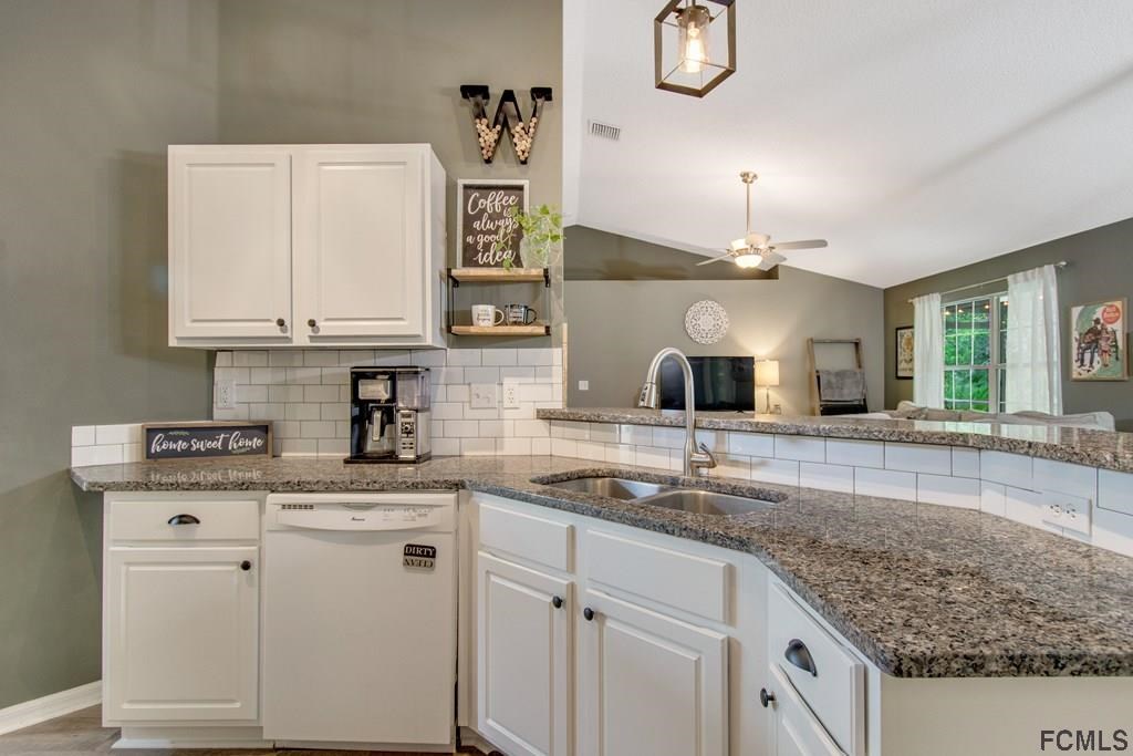 17 Ranshire Lane Palm Coast, FL 32164 - Photo 13 of 46 Gallery Image 13