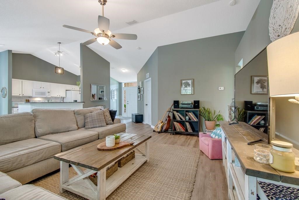 17 Ranshire Lane Palm Coast, FL 32164 - Photo 22 of 46 Gallery Image 22