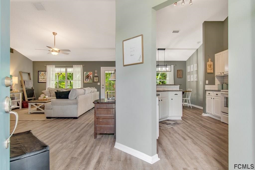 17 Ranshire Lane Palm Coast, FL 32164 - Photo 8 of 46 Gallery Image 8