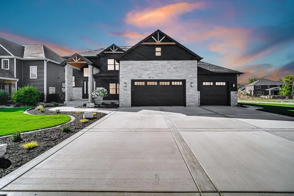$860,000 | 11039 Macedon Street, Winfield, IN 46307