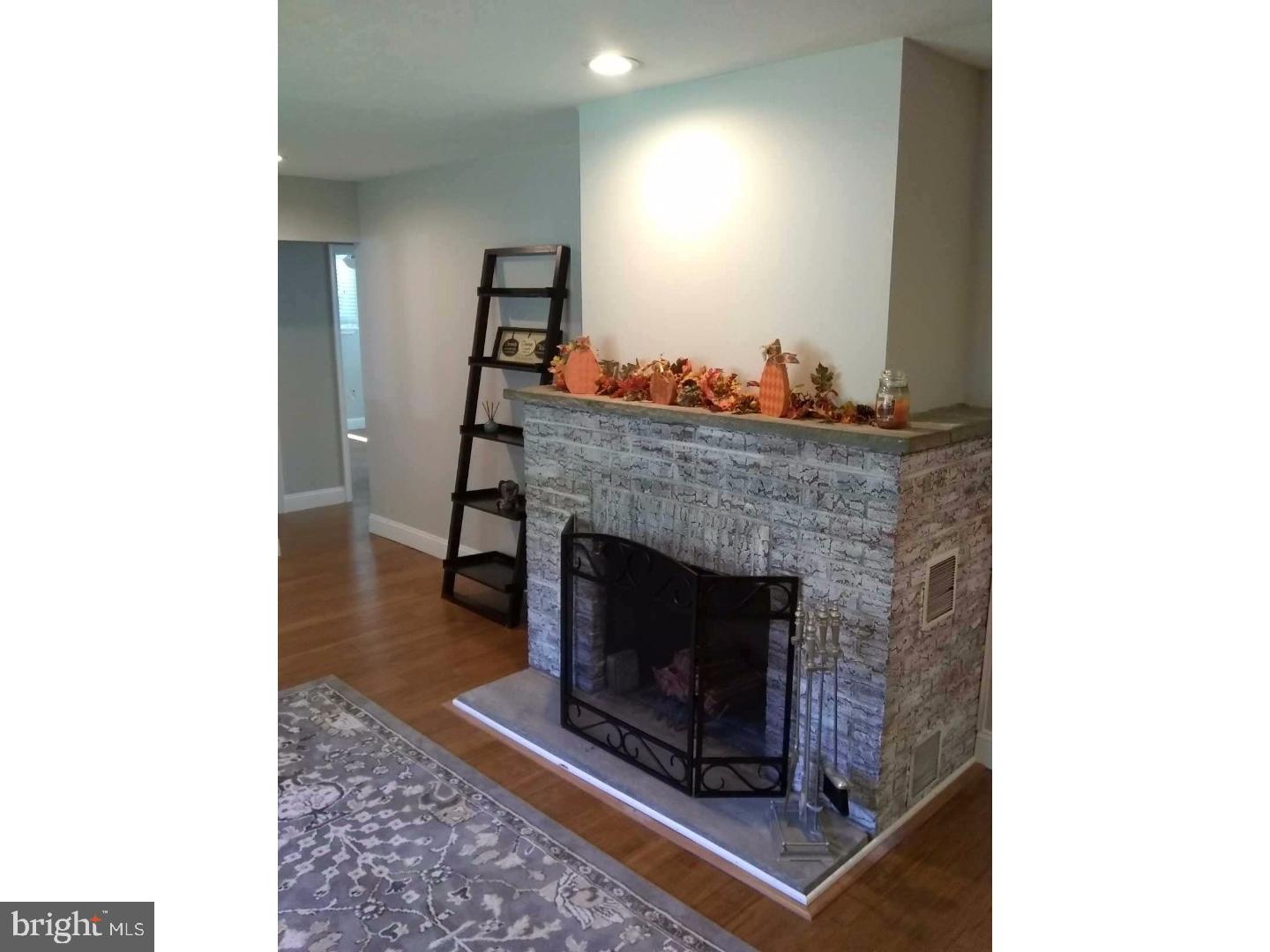 1407 Rosebud Road Southampton, PA 18966 - Photo 2 of 7 Gallery Image 2