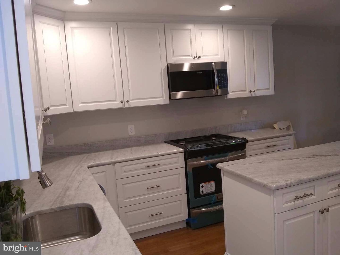 1407 Rosebud Road Southampton, PA 18966 - Photo 6 of 7 Gallery Image 6
