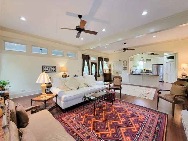 $795,000 | 1406 Key Street, Brenham, TX 77833