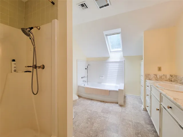 $795,000 | 1406 Key Street, Brenham, TX 77833