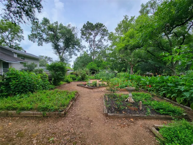 $795,000 | 1406 Key Street, Brenham, TX 77833