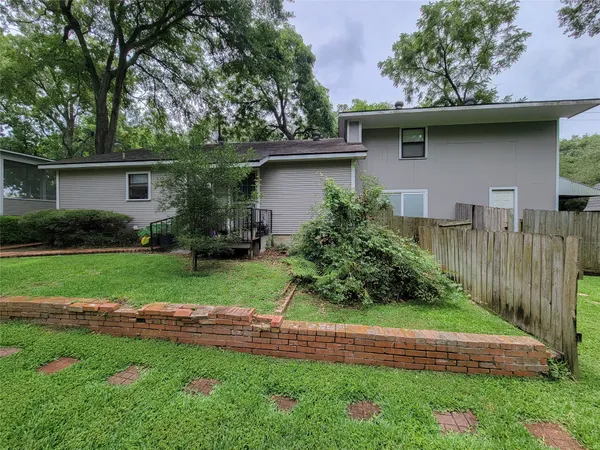 $795,000 | 1406 Key Street, Brenham, TX 77833