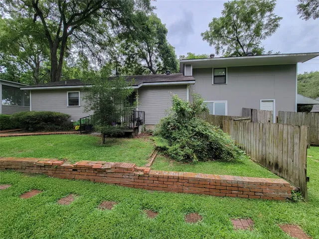 $795,000 | 1406 Key Street, Brenham, TX 77833