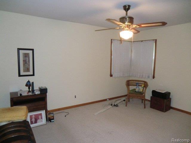 2995 Culbertson Avenue Rochester, MI 48307 - Photo 8 of 17 CIMG2502.JPG