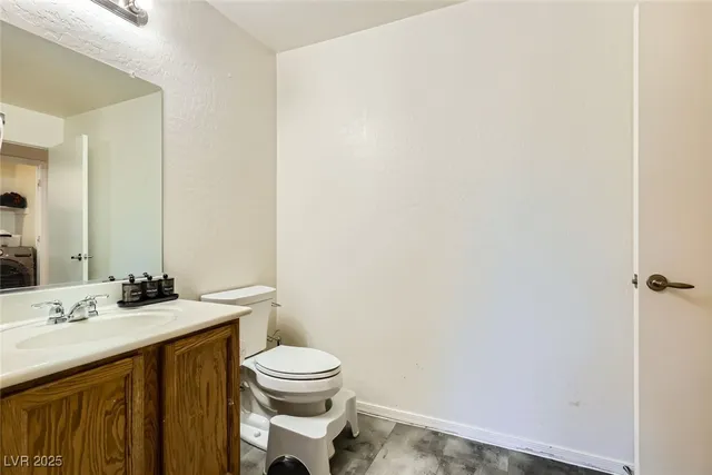 $215,000 | 6680 Abruzzi Drive, Unit 103, North Las Vegas, NV 89084